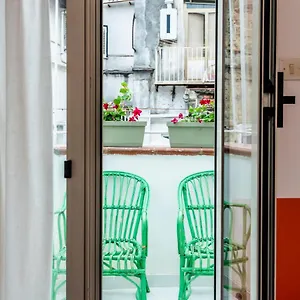 https://historical-center-charming-penthouse-with-balcony.hotels-amalfi.com