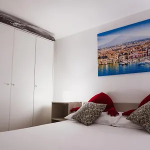 https://perla-azzurra.sicilyhotelsitaly.net